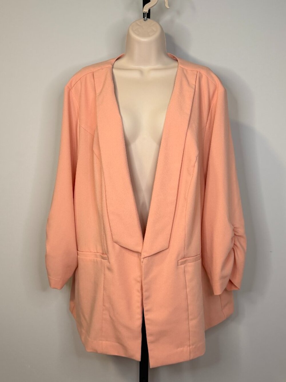 torrid Pink Ruched Blazer - Size 4